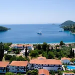 Afroditi Skopelos stad