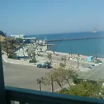 Afroditi 3* Skopelos stad