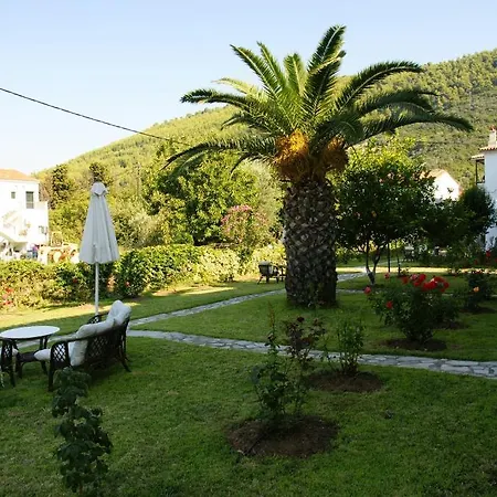 Afroditi Panormos (Skopelos)