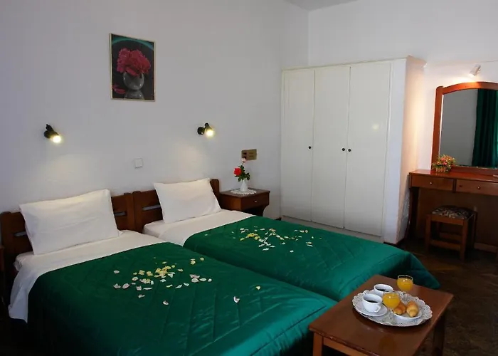 Afroditi 3* Skopelos Town