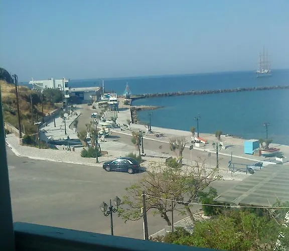 Afroditi 3* Skopelos Town